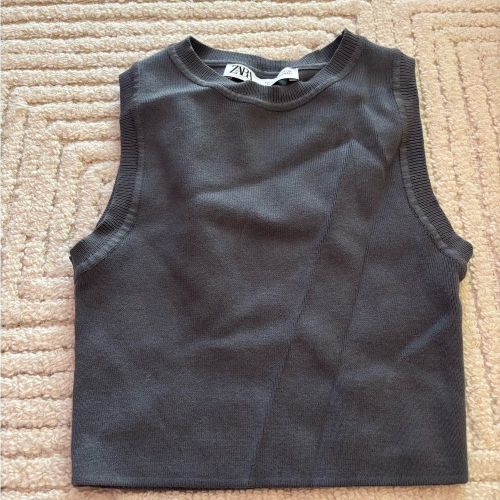 Zara grey crop top